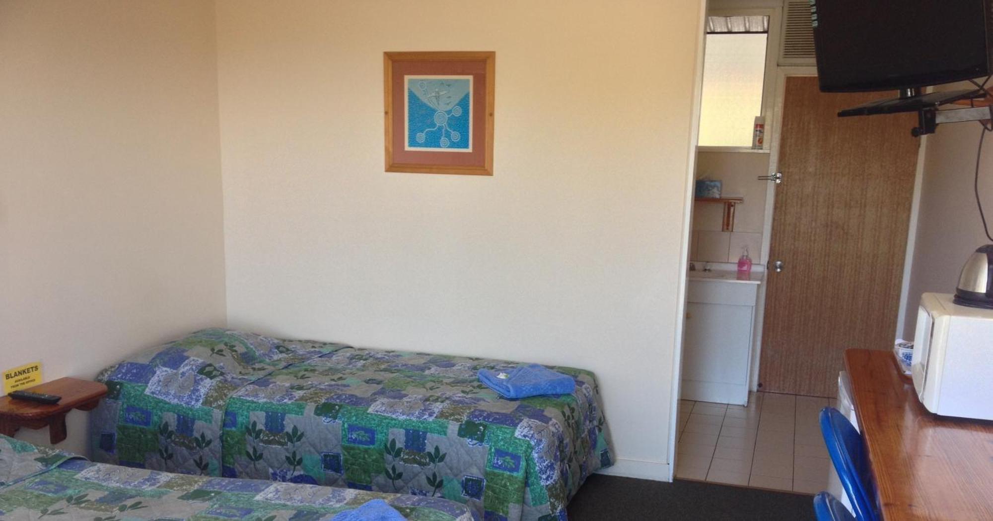 Ocean View Motel Bowen Habitación foto