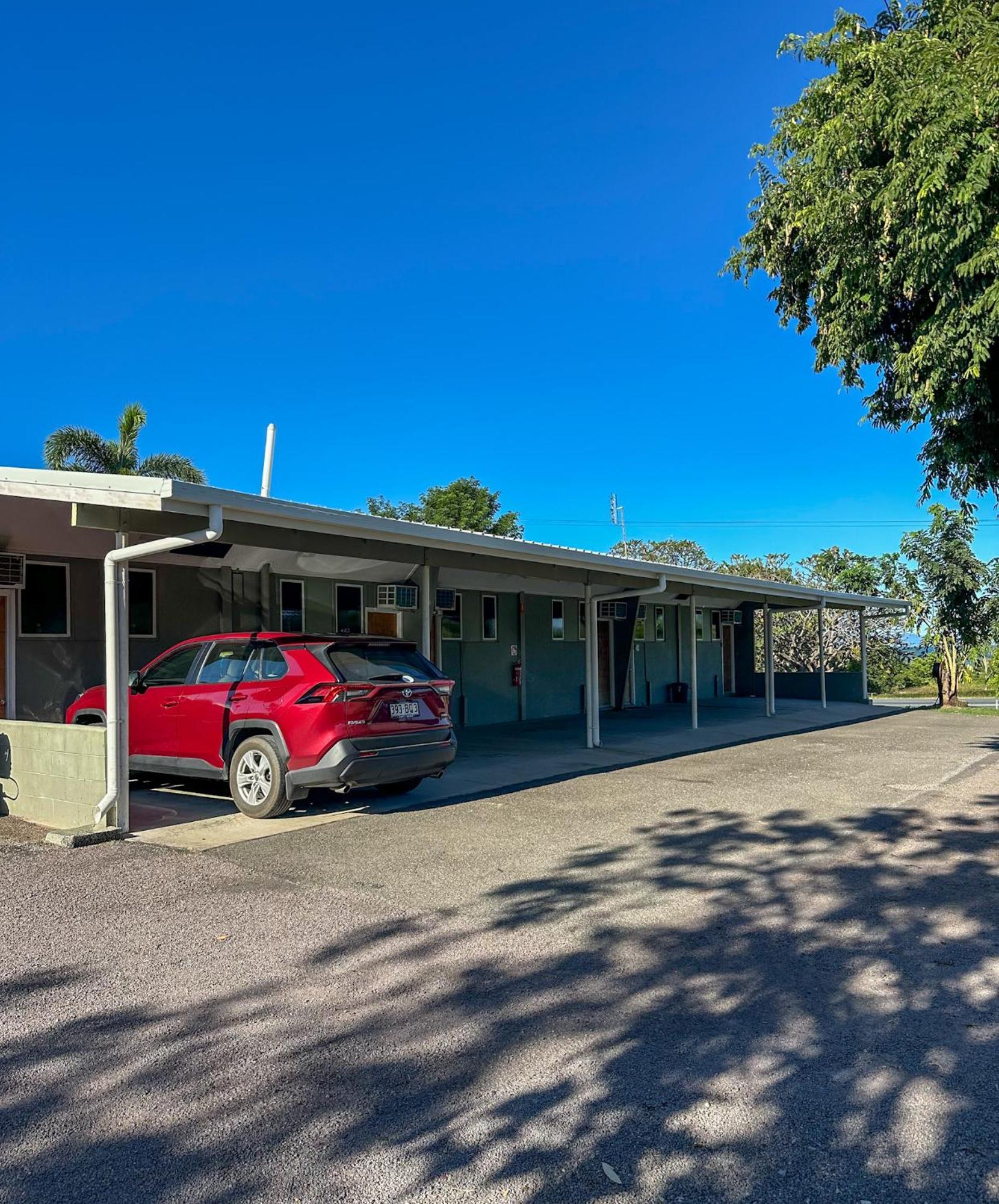 Ocean View Motel Bowen Exterior foto