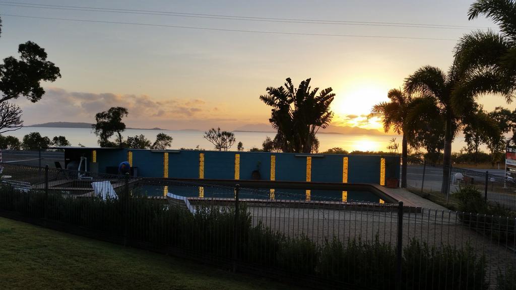 Ocean View Motel Bowen Exterior foto