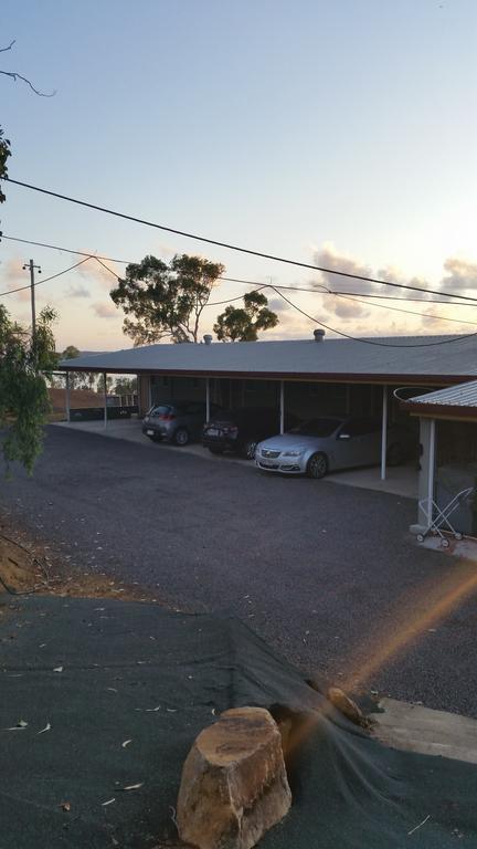 Ocean View Motel Bowen Exterior foto