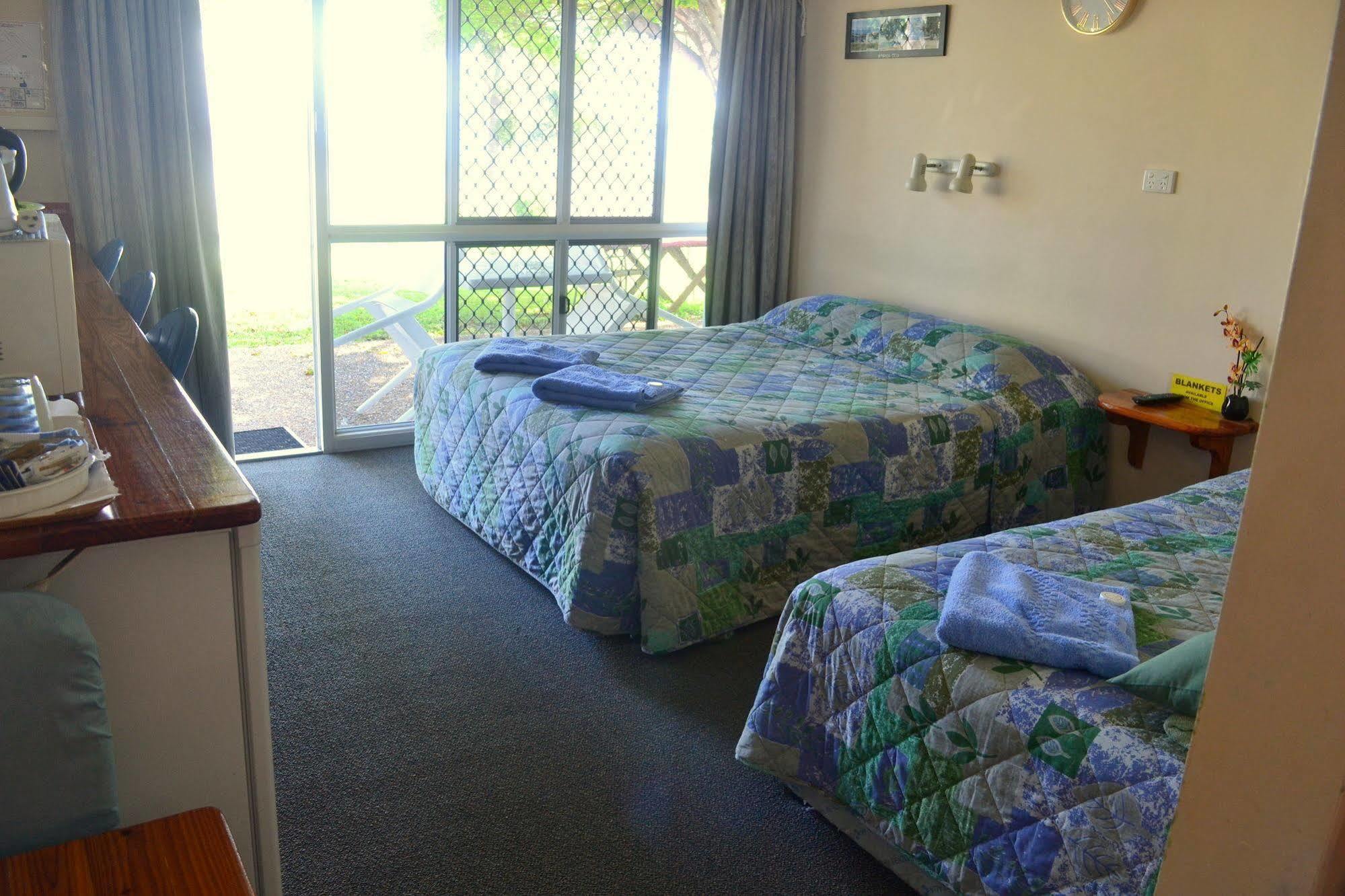 Ocean View Motel Bowen Exterior foto